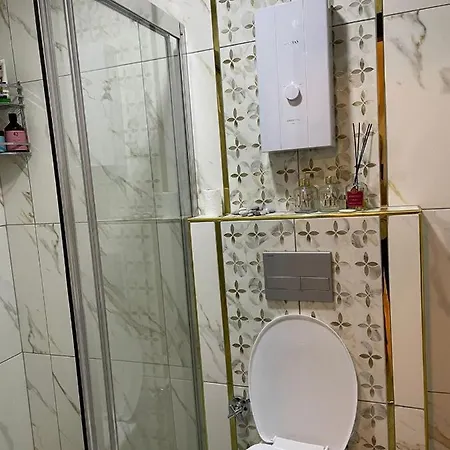 Сучасна Квартира В 300М Від Середземного Моря アパート *